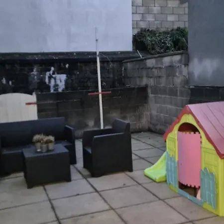 Holiday home Whole Private Flat -