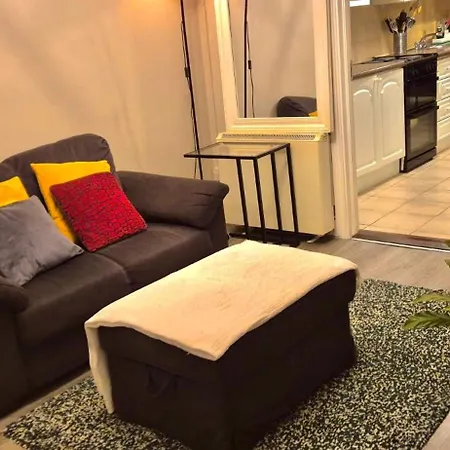 Whole Private Flat - Feriehus
