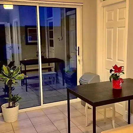 Holiday home Whole Private Flat - Dublin